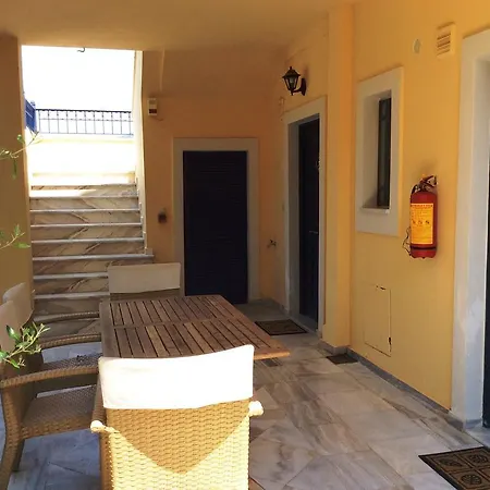 Angelica Aparthotel 3*